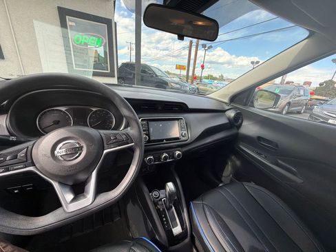 Used 2021 Nissan Kicks S FWD image 13