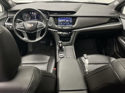 Certified 2023 Cadillac XT5 Premium Luxury w/ Technology Package image 4