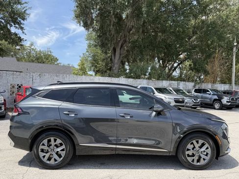 Certified 2024 Kia Sportage SX FWD image 4