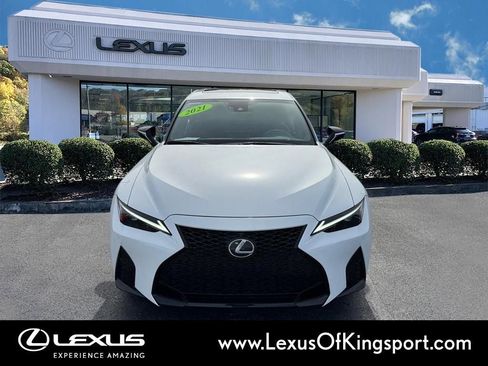 Used 2021 Lexus IS 350 F Sport w/ Dynamic Handling Package image 8