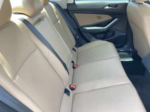 Used 2019 Volkswagen Jetta SE FWD image 22