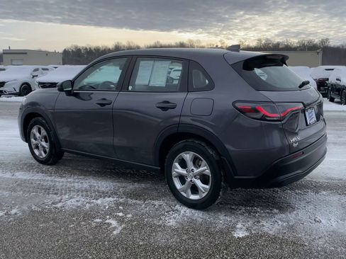 Certified 2025 Honda HR-V LX image 7