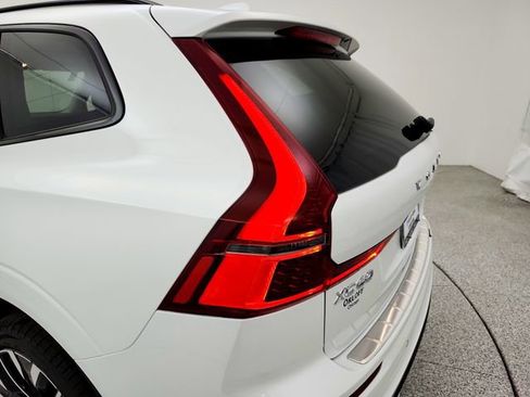 New 2026 Volvo XC60 T8 Ultra w/ Protection Package Premier image 32