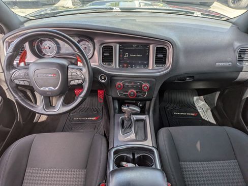 Used 2019 Dodge Charger R/T RWD image 15