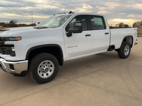 New 2026 Chevrolet Silverado 2500 W/T w/ WT/CX Safety Package image 4