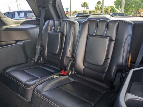 Used 2018 Ford Explorer Limited FWD image 14