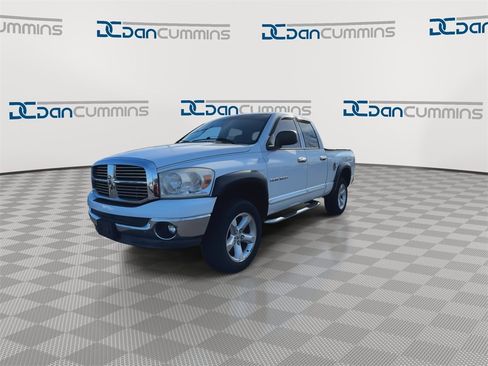 Used 2007 Dodge Ram 1500 Truck SLT w/ Quad Cab Big Horn Value Group image 4