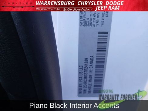 New 2026 Chrysler Pacifica Select image 13