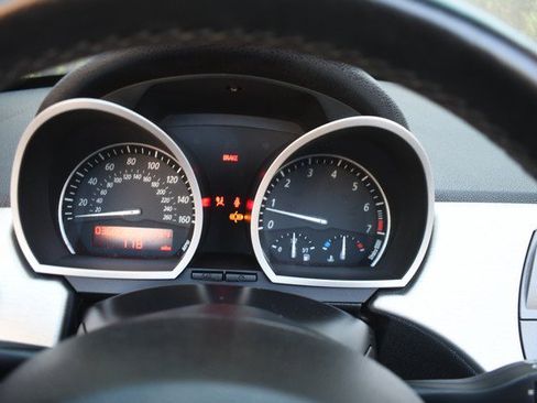 Used 2003 BMW Z4 3.0i RWD image 31