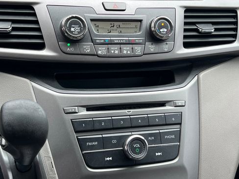 Used 2016 Honda Odyssey LX image 24