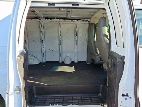 Used 2020 GMC Savana 2500 w/ Communications Package RWD image 11