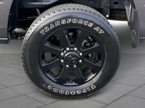 Used 2024 RAM 2500 Big Horn w/ Night Edition image 9