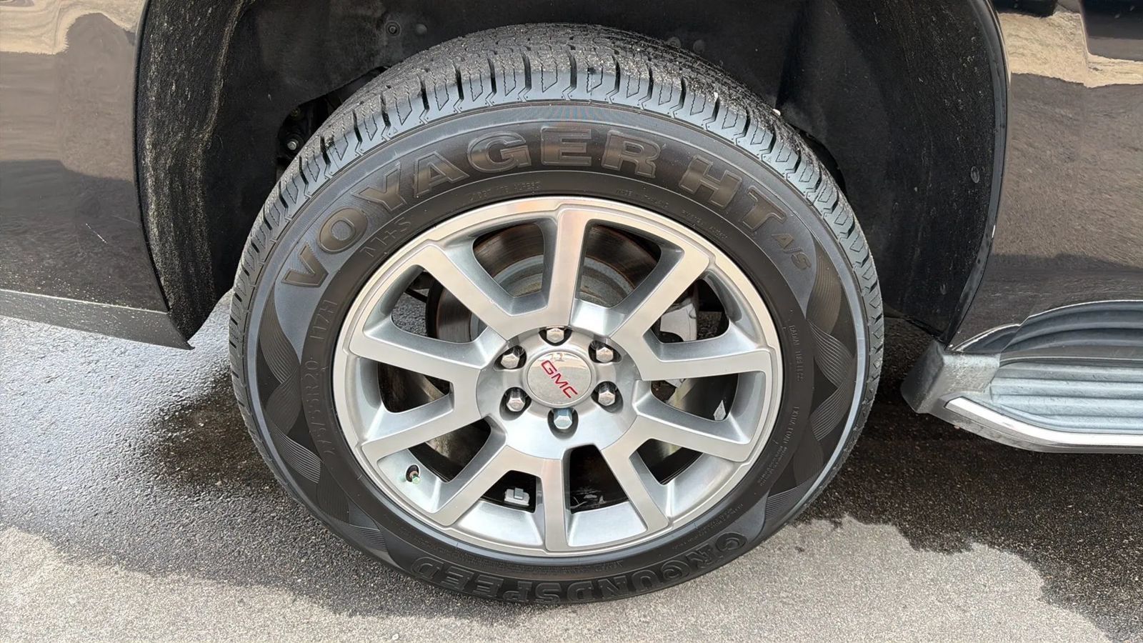 Used 2015 GMC Yukon Denali RWD image 11