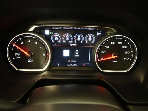 Used 2021 Chevrolet Suburban High Country AWD/4WD image 25