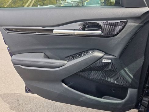 Used 2024 Kia Seltos SX w/ SX Sunroof Package image 25