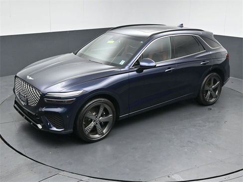 Used 2025 Genesis GV70 2.5T w/ Sport Prestige Package image 52