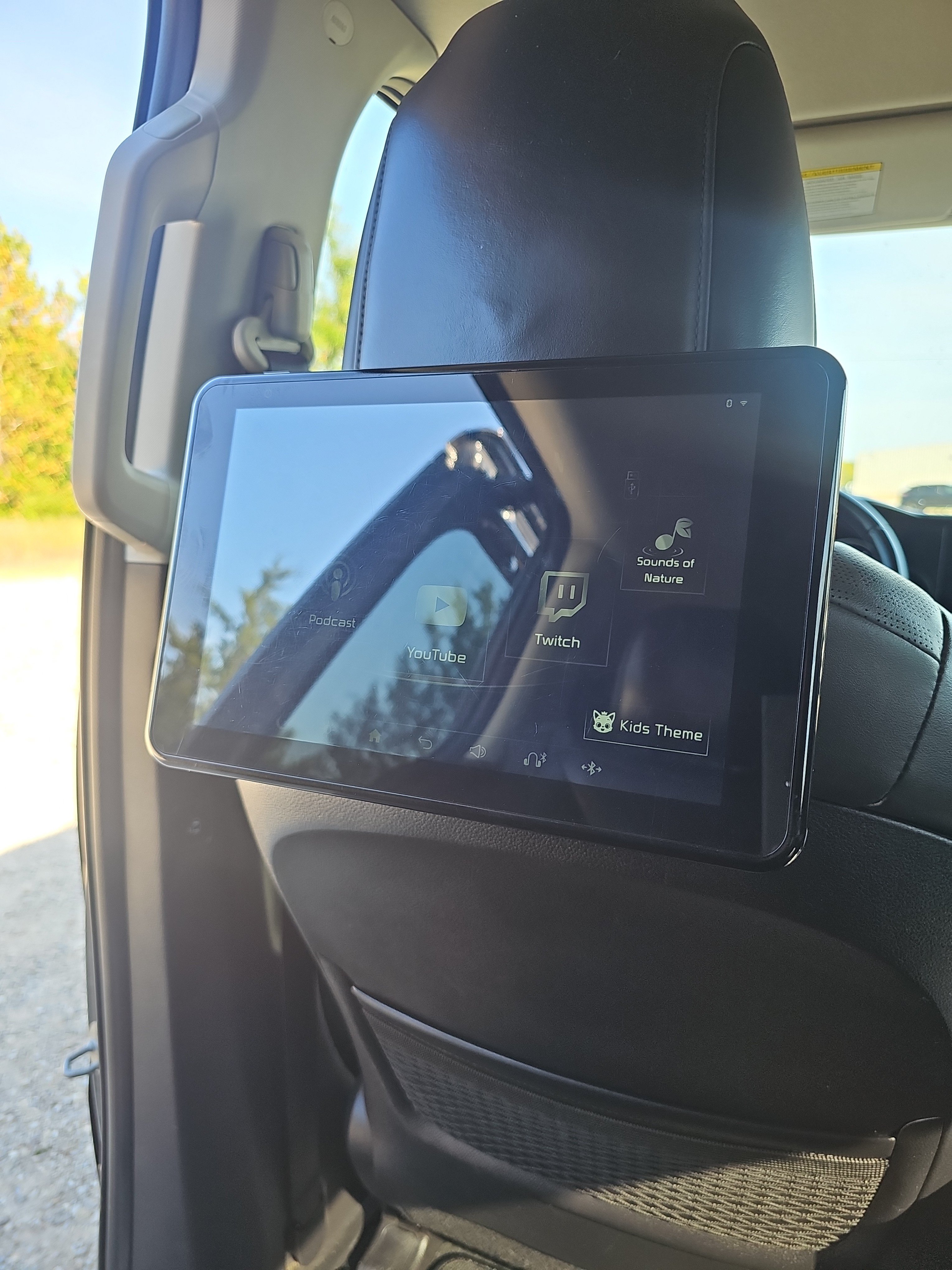 Used 2022 Kia Carnival SX FWD image 20