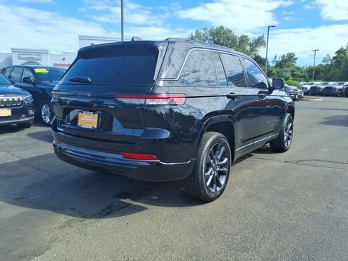Certified 2023 Jeep Grand Cherokee Limited AWD/4WD image 4