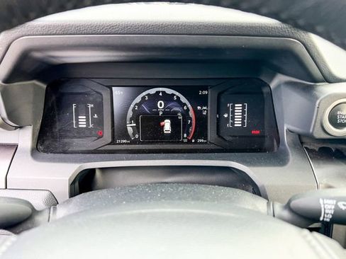 Used 2025 Toyota 4Runner SR5 image 19