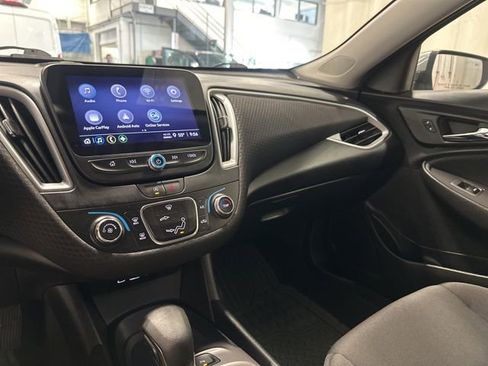 Used 2023 Chevrolet Malibu LS w/ Driver Confidence Package FWD image 21