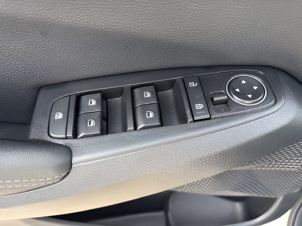 Used 2023 Kia Seltos EX AWD/4WD image 28
