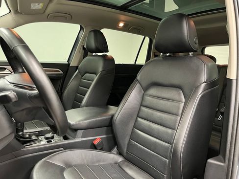 Used 2019 Volkswagen Atlas SEL Premium AWD/4WD image 19