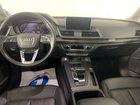 Used 2020 Audi Q5 e Premium Plus AWD/4WD image 35