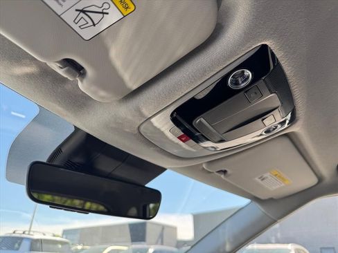 New 2026 Kia Seltos S FWD image 21