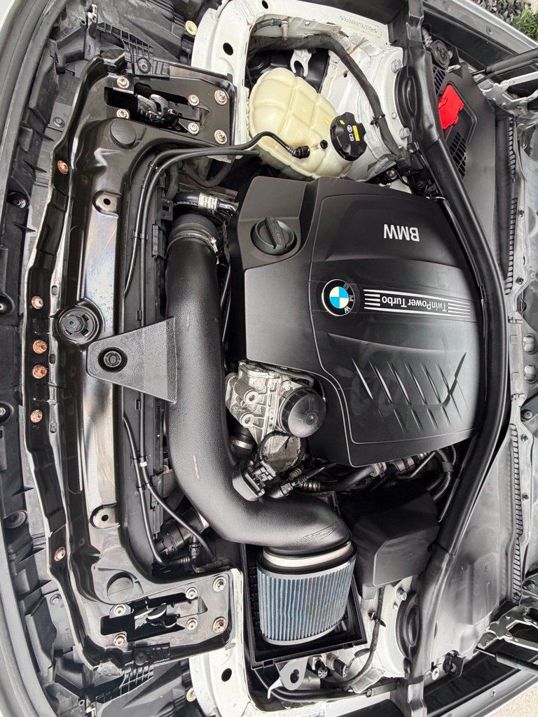 Used 2015 BMW 335i Gran Turismo xDrive AWD/4WD image 7