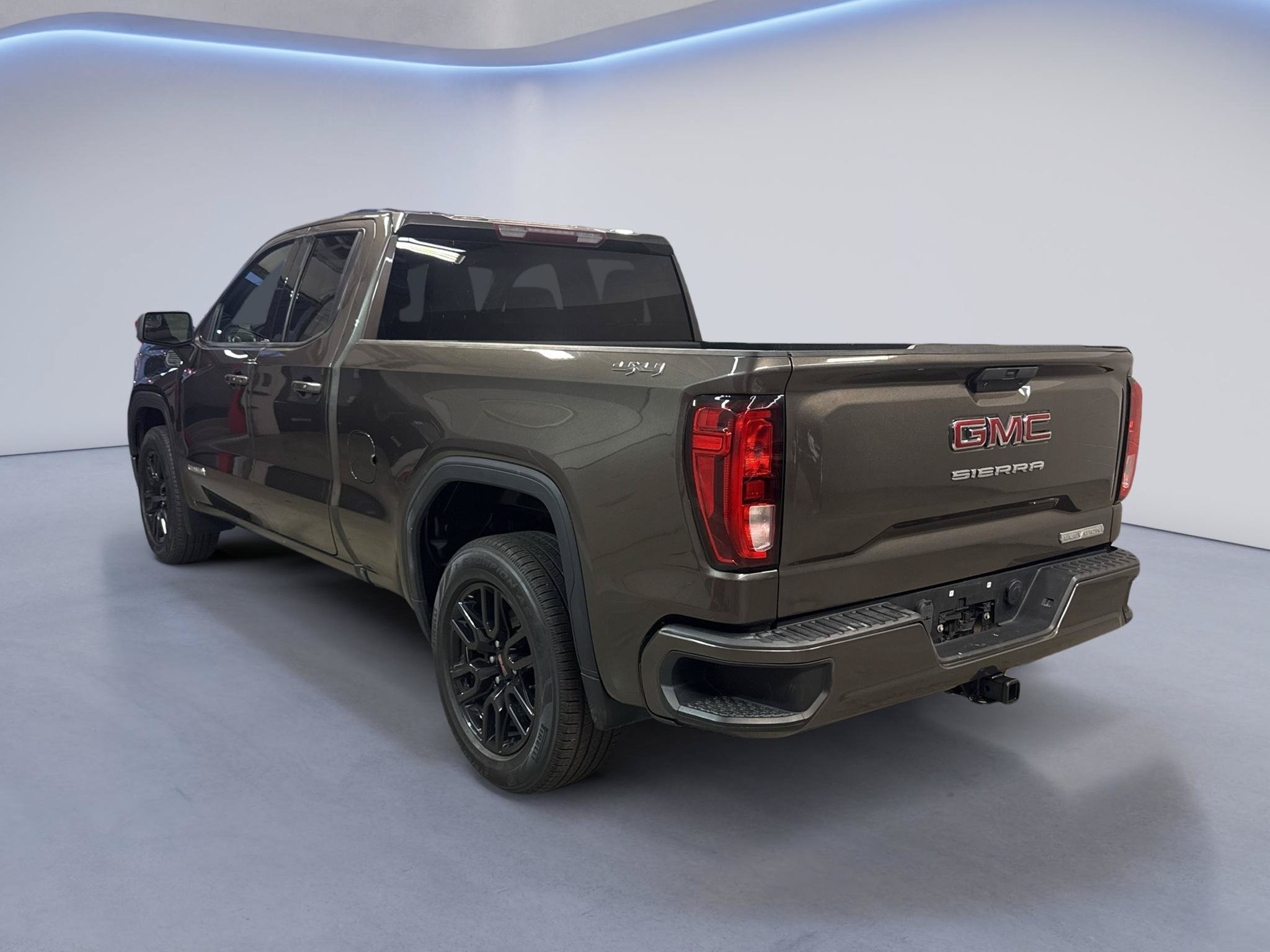 Used 2019 GMC Sierra 1500 Elevation w/ Trailering Package AWD/4WD image 5