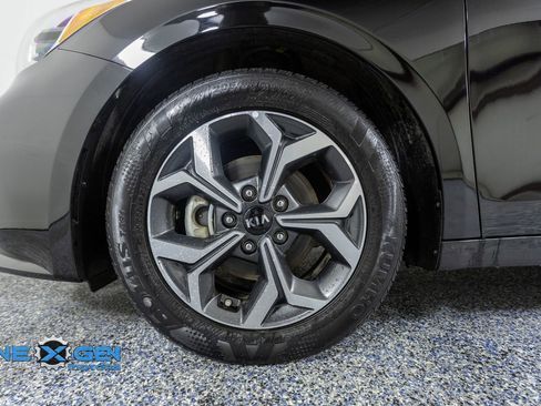 Used 2020 Kia Forte LXS image 47