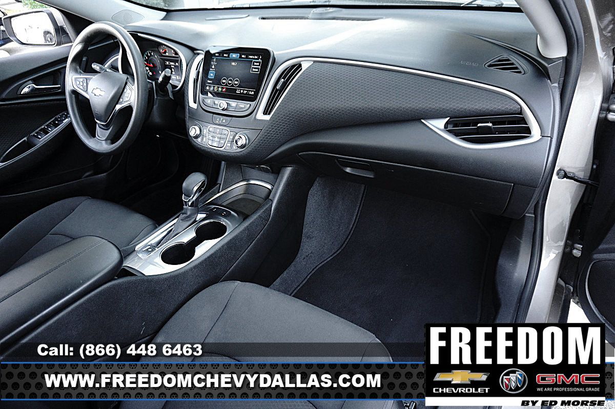 Certified 2025 Chevrolet Malibu LT FWD image 8