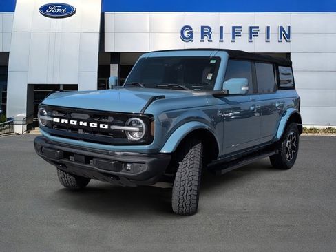 Used 2022 Ford Bronco Outer Banks image 11