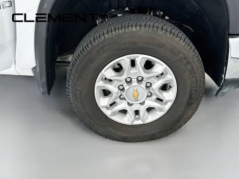 Used 2026 Chevrolet Silverado 2500 LT AWD/4WD image 35