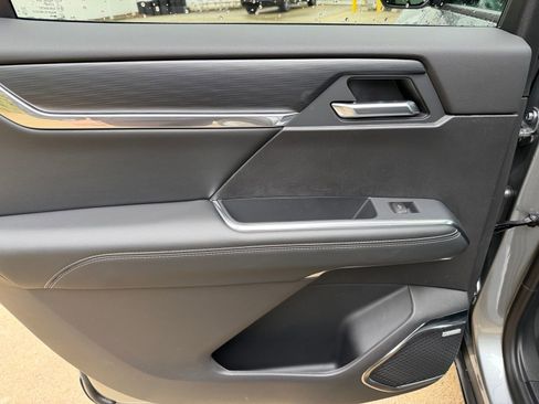 New 2026 GMC Acadia Elevation w/ Elevation Premium Package image 25