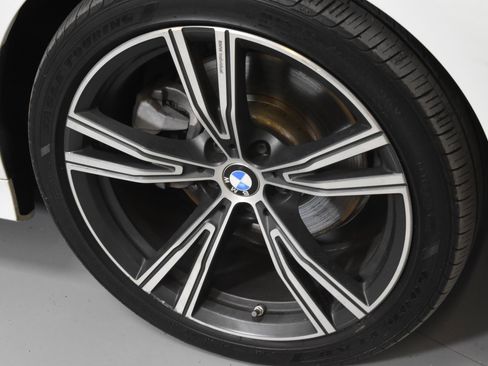 Used 2019 BMW 330i Sedan RWD image 6