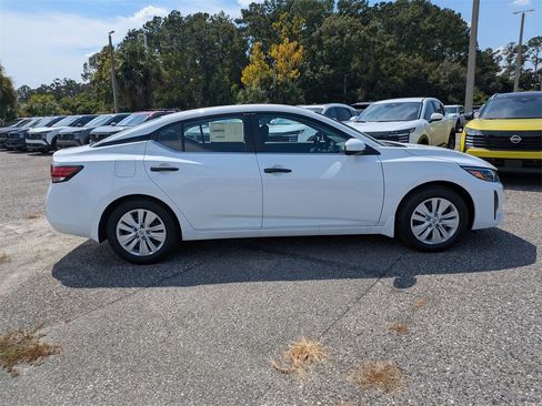 New 2025 Nissan Sentra S image 2