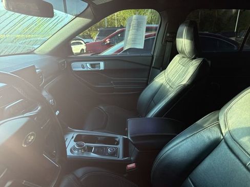 Used 2020 Ford Explorer ST w/ ST High-Performance Pack image 13