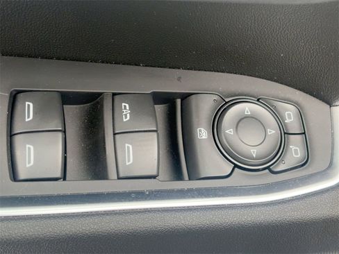 Used 2025 Chevrolet Silverado 1500 LT Trail Boss w/ Convenience Package II image 15