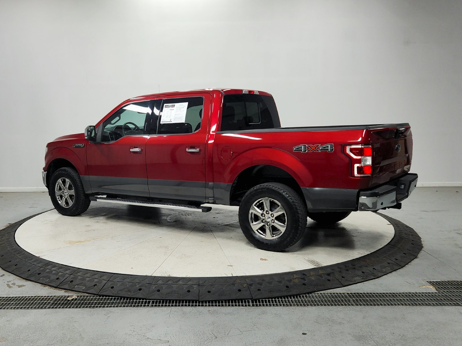 Used 2020 Ford F150 XLT w/ Equipment Group 302A Luxury AWD/4WD image 6