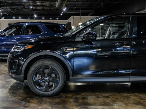 Used 2022 Land Rover Discovery Sport S image 12