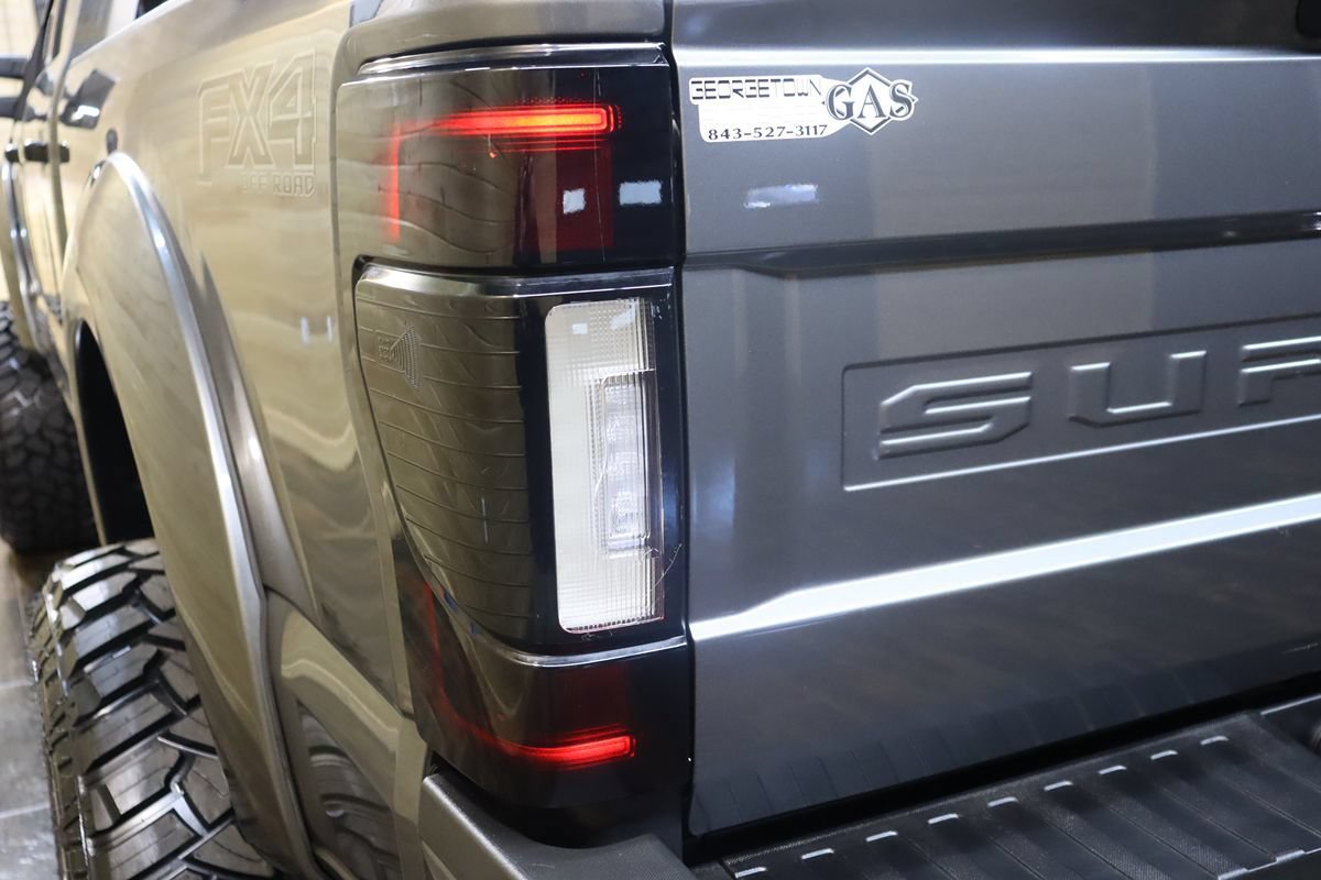 Used 2022 Ford F250 Lariat w/ Black Appearance Package AWD/4WD image 28
