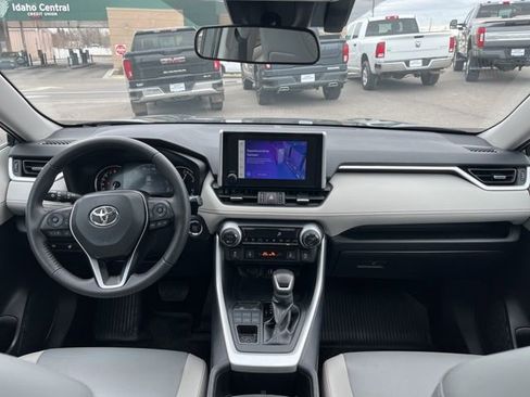 Used 2025 Toyota RAV4 XLE Premium w/ Weather Package AWD/4WD image 30
