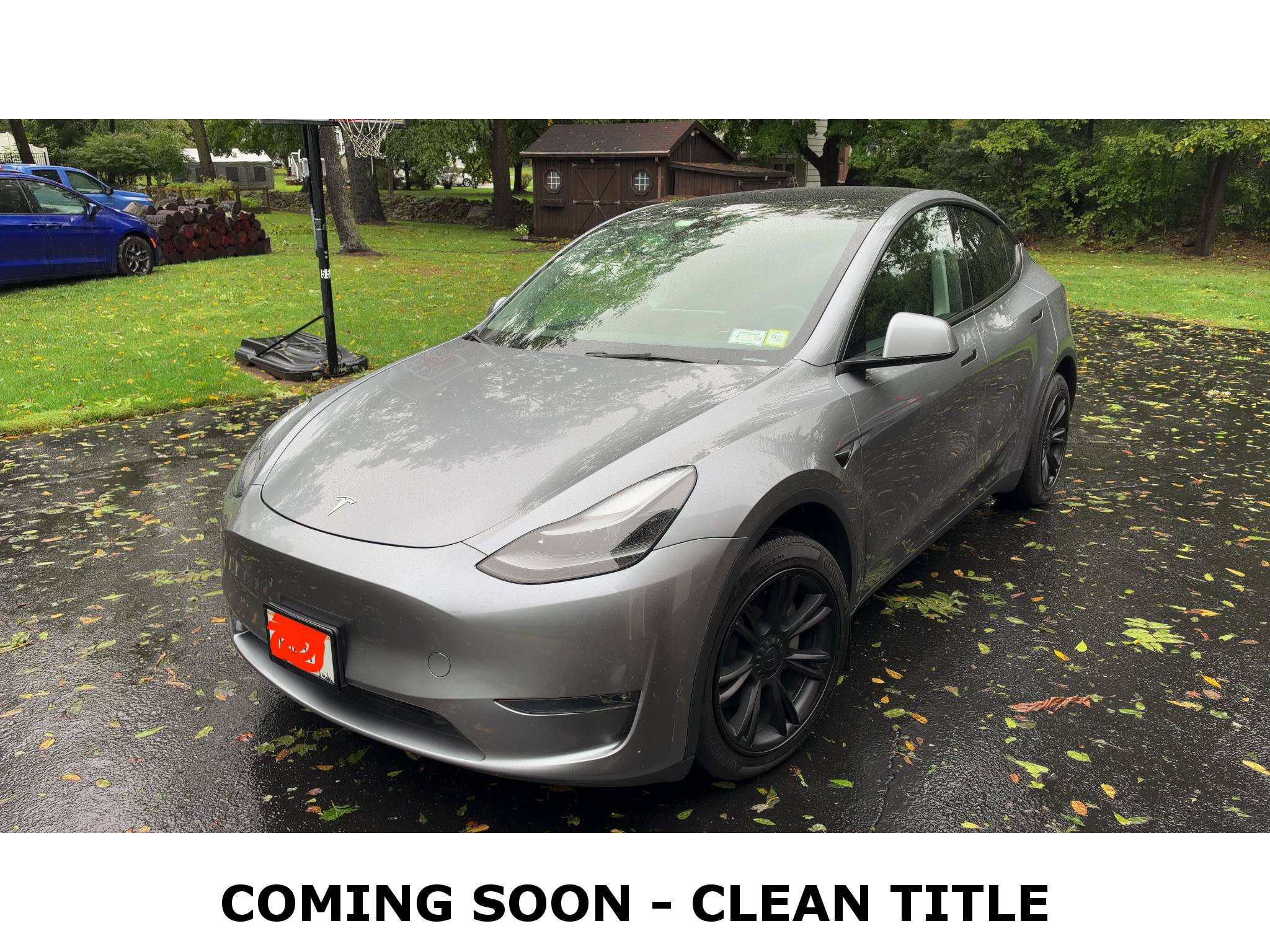 Used 2024 Tesla Model Y Long Range AWD/4WD image 1