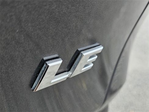 Used 2019 Toyota RAV4 LE image 11