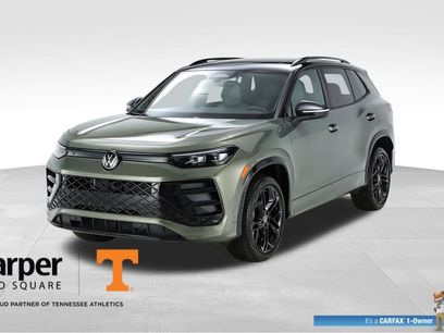 Used 2025 Volkswagen Tiguan SE R-Line