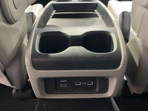 Used 2023 Honda Odyssey Touring image 13