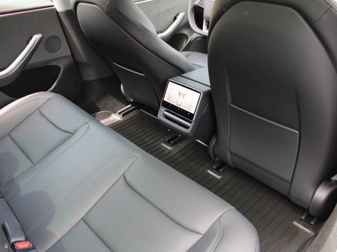 Used 2024 Tesla Model 3 Standard Range image 14