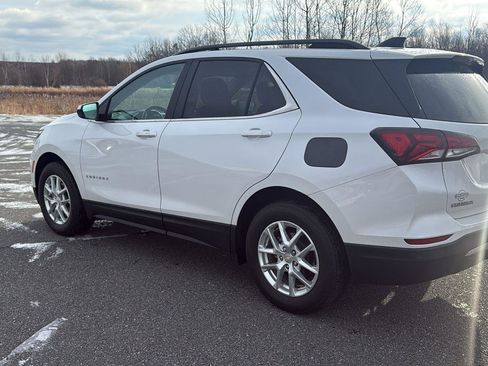 Used 2022 Chevrolet Equinox LT image 9
