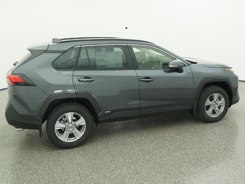 New 2025 Toyota RAV4 XLE image 43